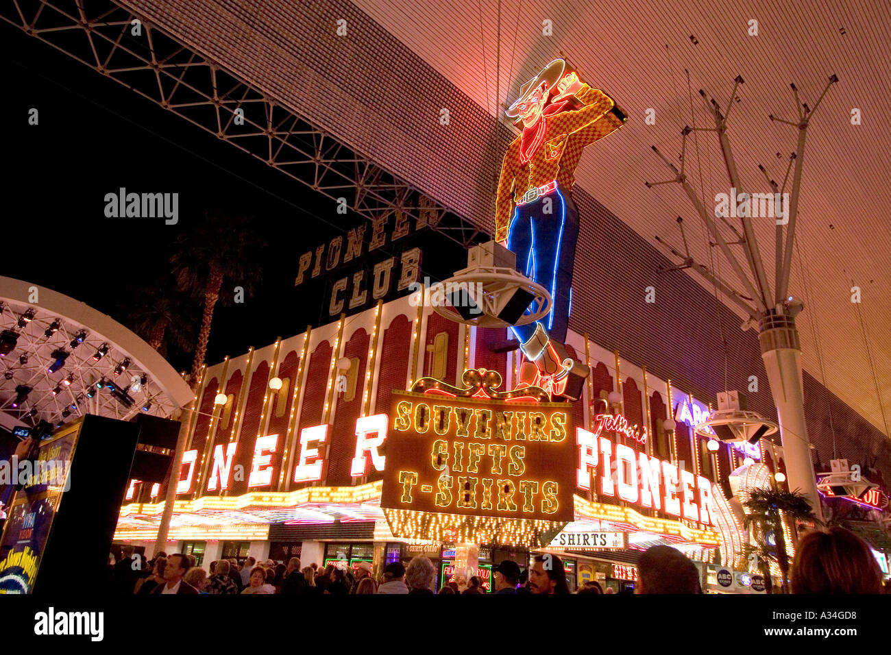 wife bouncing cock las old strip vegas