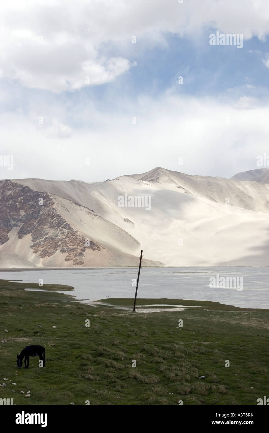 Sand Mountain Karakorum Highway Xinjiang Province China Stock Photo Alamy