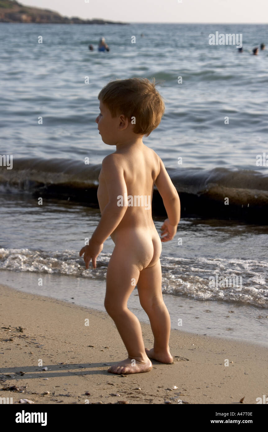 miley cyrus nude outside boy in nude beach young sexy