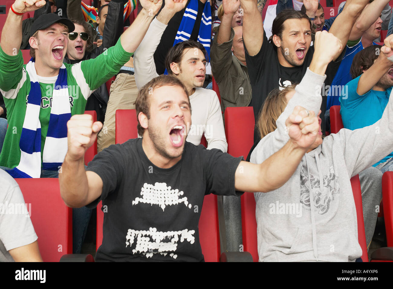 Football crowd cheering Stock Photo: 6372069 - Alamy