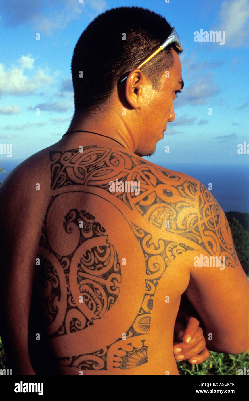People tattoos man tattooed back stock photos & people tattoos man ...