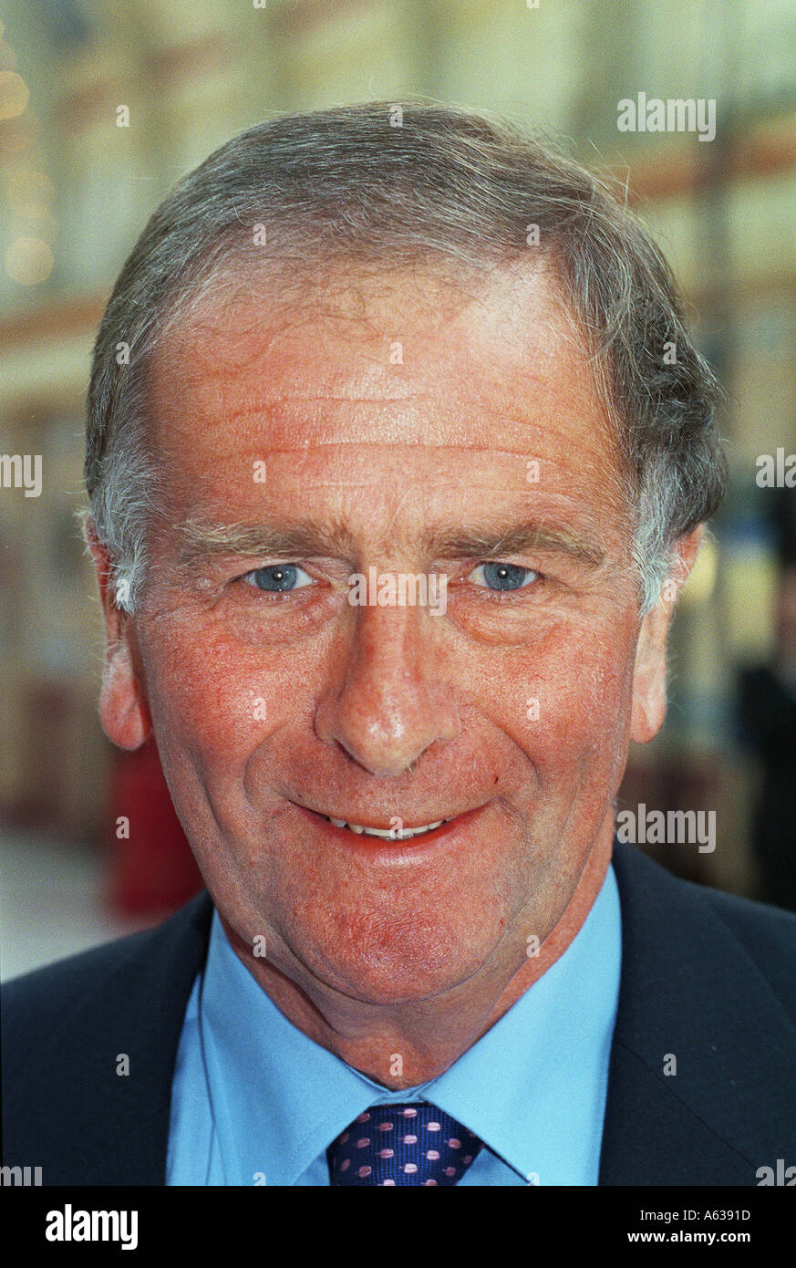 Roger Gale MP Conservative for North Thanet seen at the Conservative Party Conference Blackpool 2001 Stock - roger-gale-mp-conservative-for-north-thanet-seen-at-the-conservative-A6391D