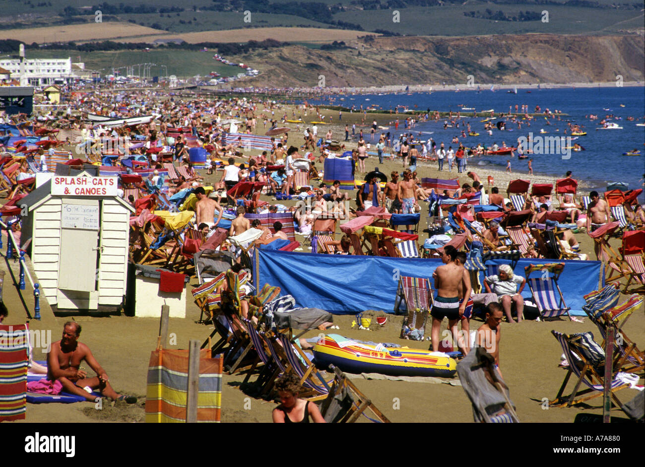 Crowded Bank Holiday Beach Sandown Bay Isle Of Wight England Stock