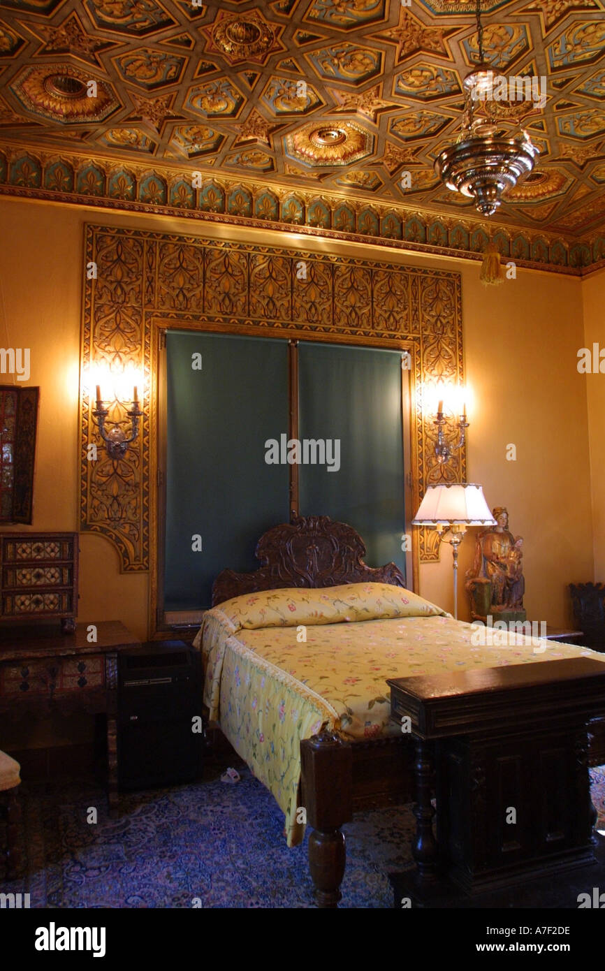 bedroom in medium size guest house hearst castle san simeon stock bedroom in medium size guest house hearst castle san simeon stock