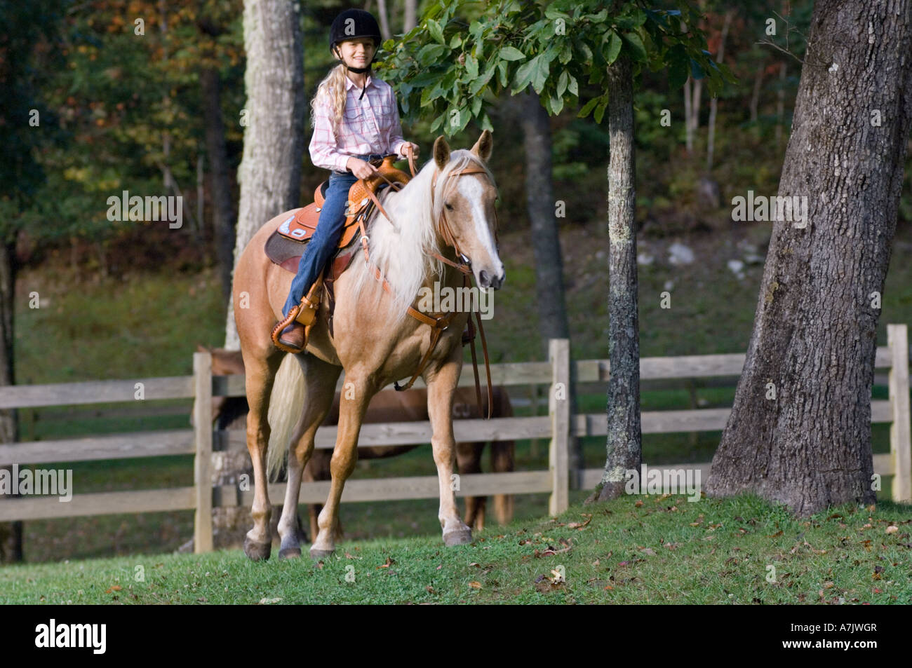 Amateur blonde riding