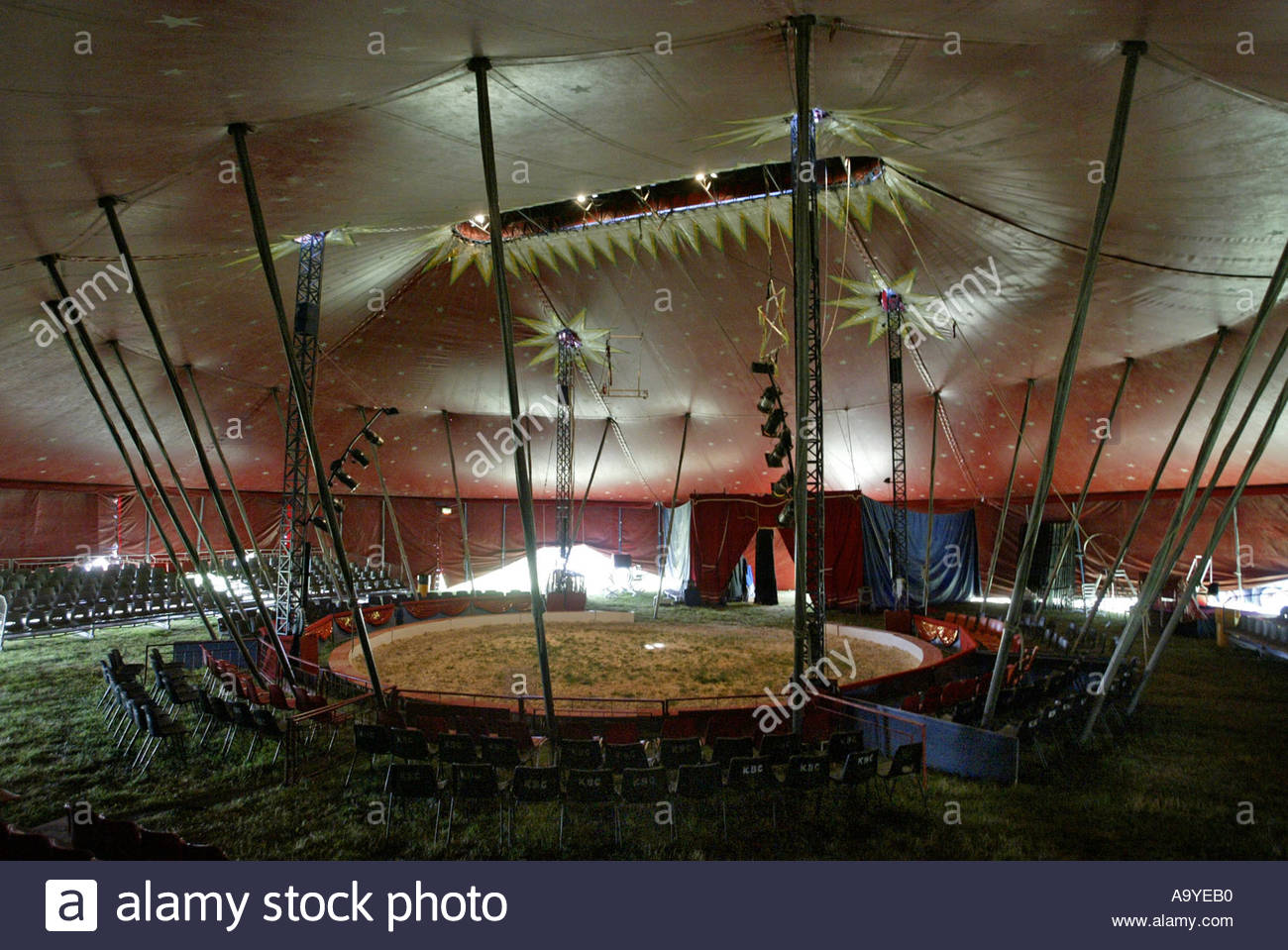 Inside Big Top of Great British Circus at Kings Langley UK Stock Photo