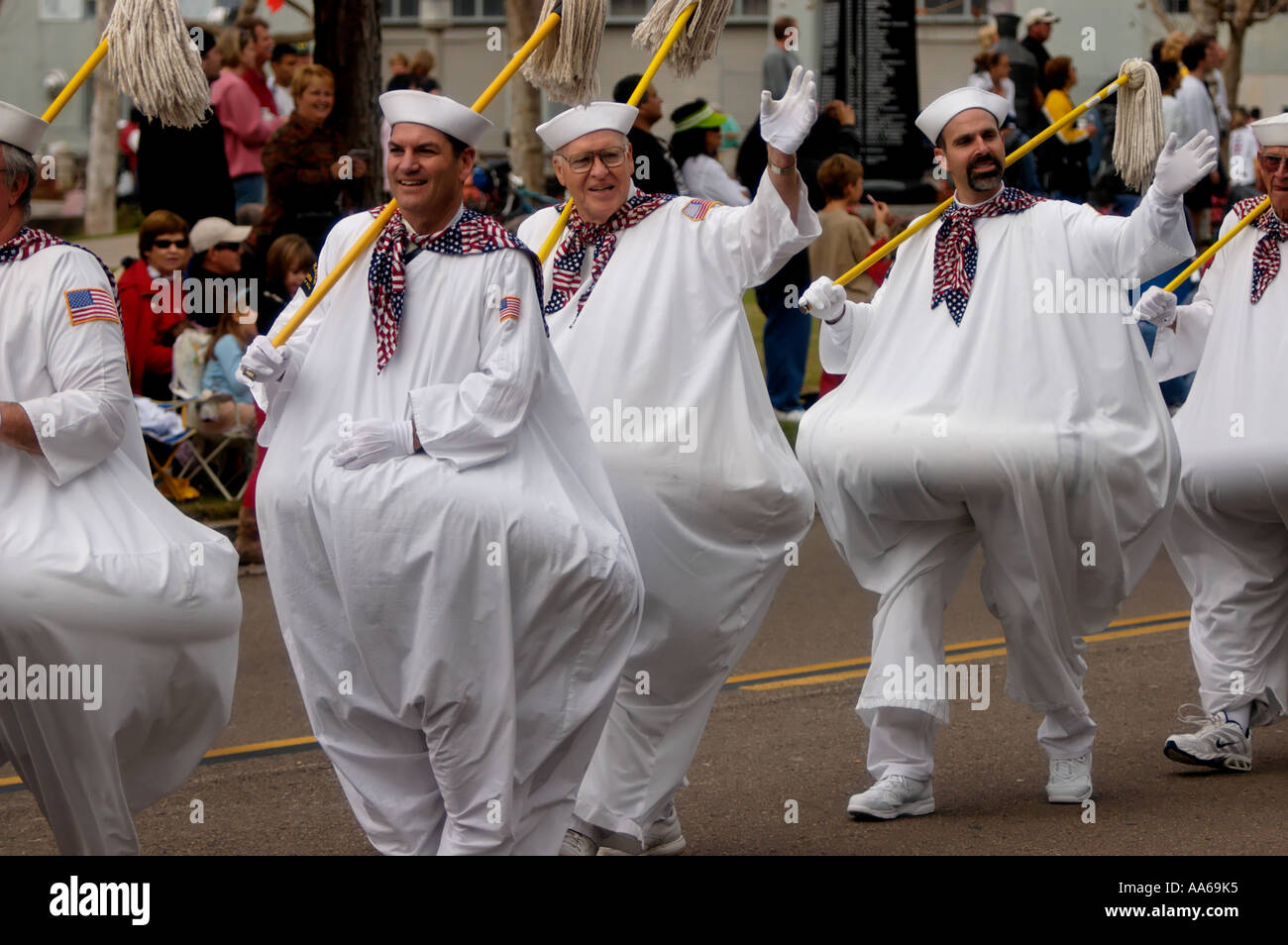 men-dressed-as-fat-sailors-march-in-parade-AA69K5.jpg
