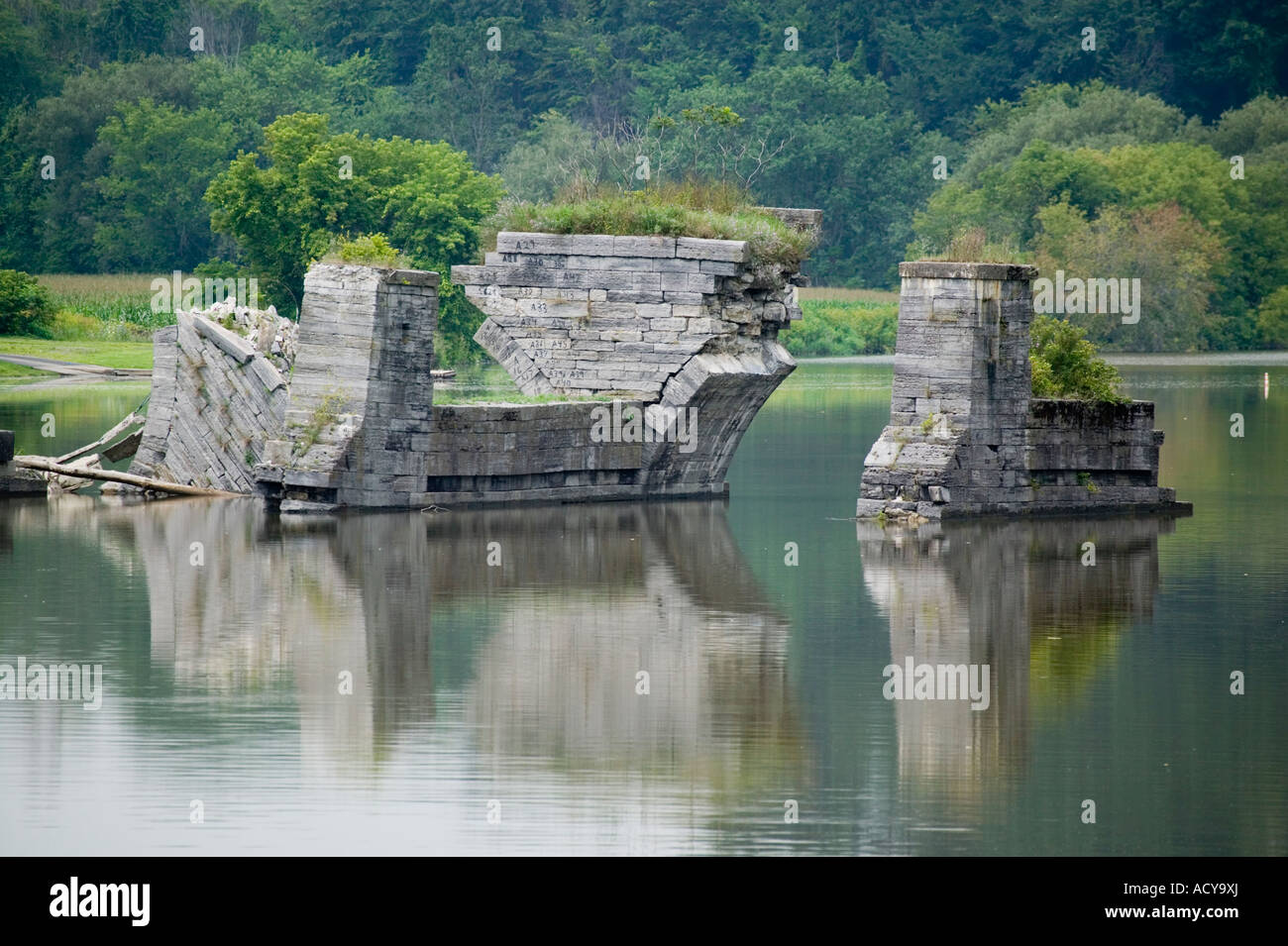 Schoharie Aqueduct ruins of Erie Canal Fort Hunter New York Stock Photo