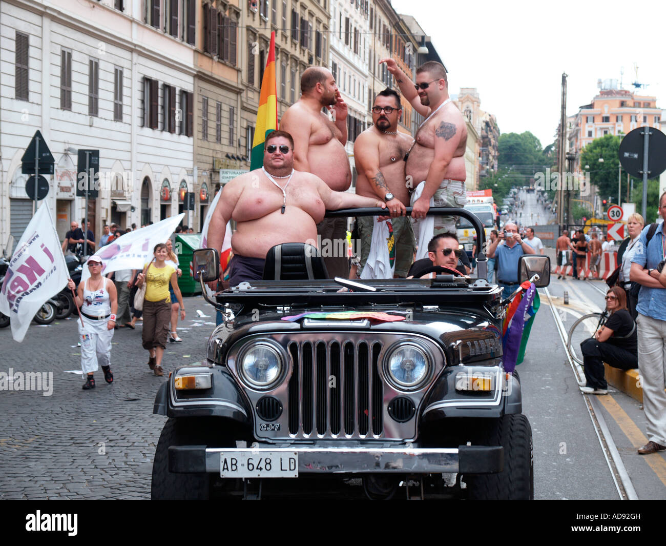 Jeep Gay 12