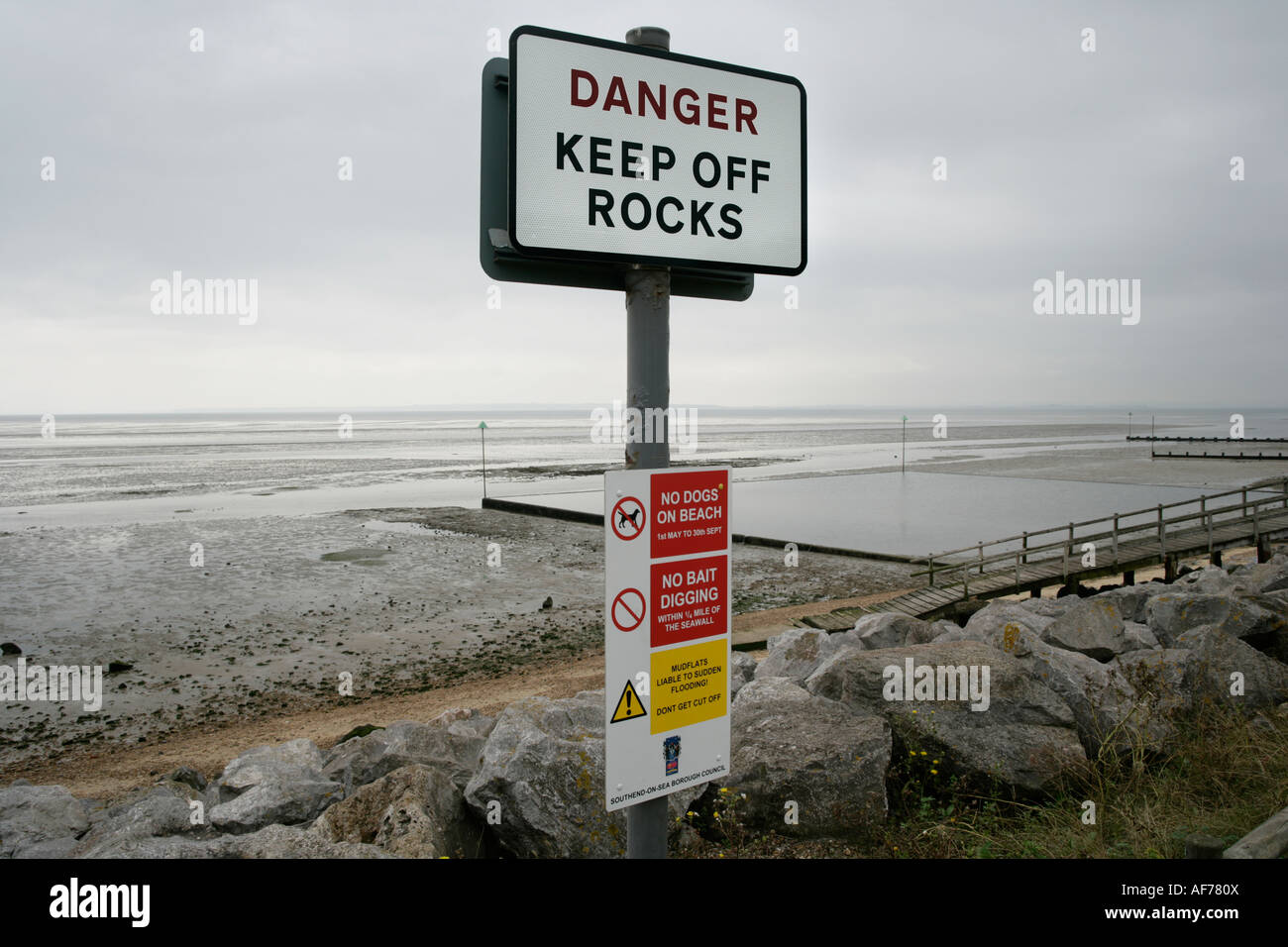 Keep Off Rocks warning sign, Shoebury East Beach near Southend on Stock