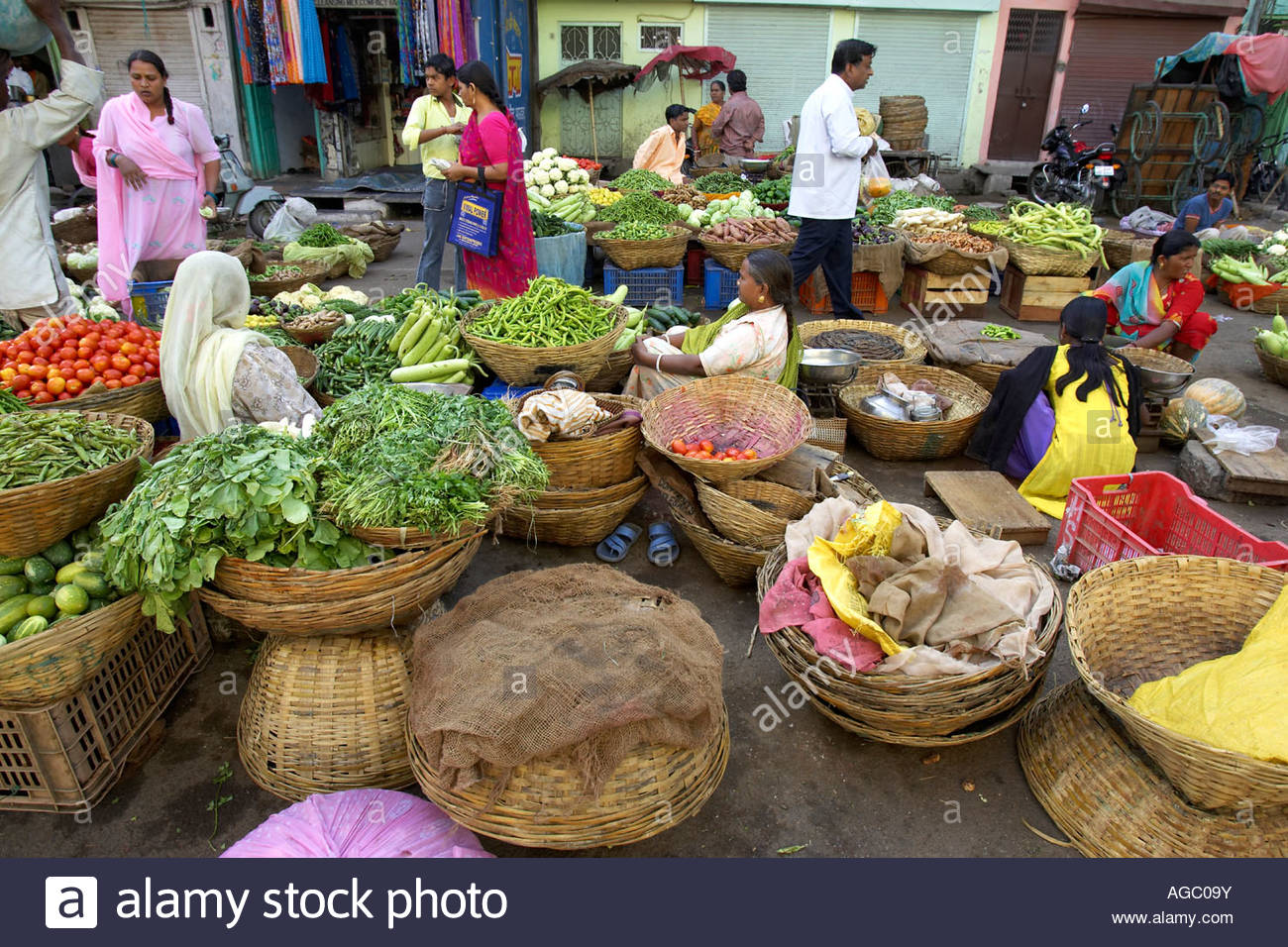 Udaipur, City Market Stock Photo, Royalty Free Image 14162294 Alamy