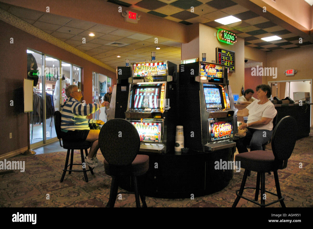 Casino gambling michigan casino crystal nau palace resort wyndham