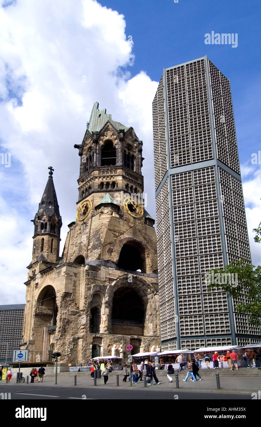 Kurfurstendamm Gedachtniskirche ( Kaiser Wilhelm Memorial Church Stock