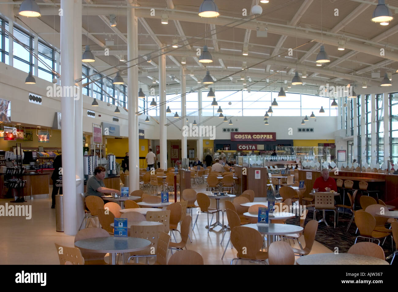 Norton Canes services M6 Toll road England 2004 Stock Photo, Royalty