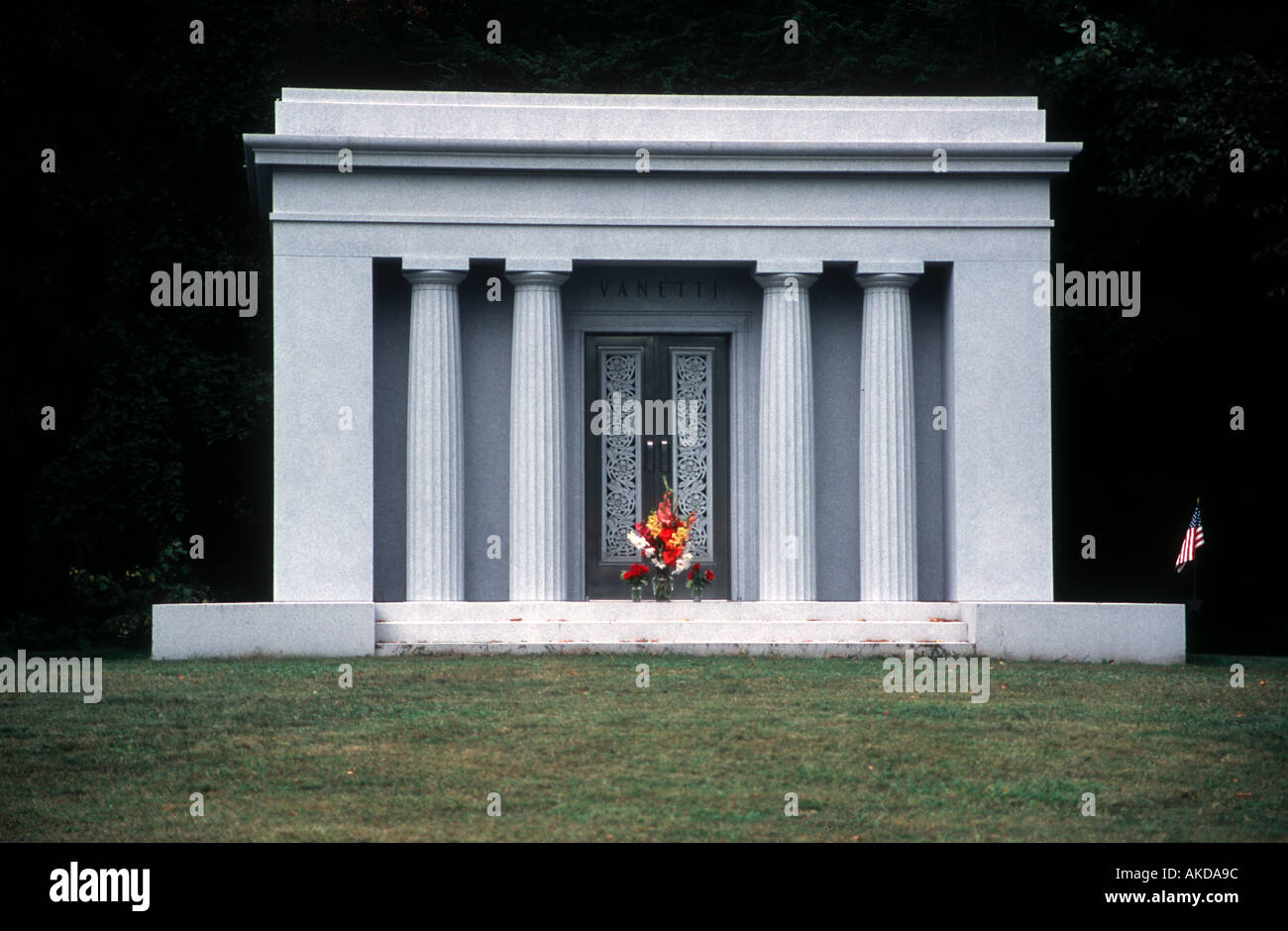 Vanetti Mausoleum With Flowers And American Flag Green Mount Cemetery