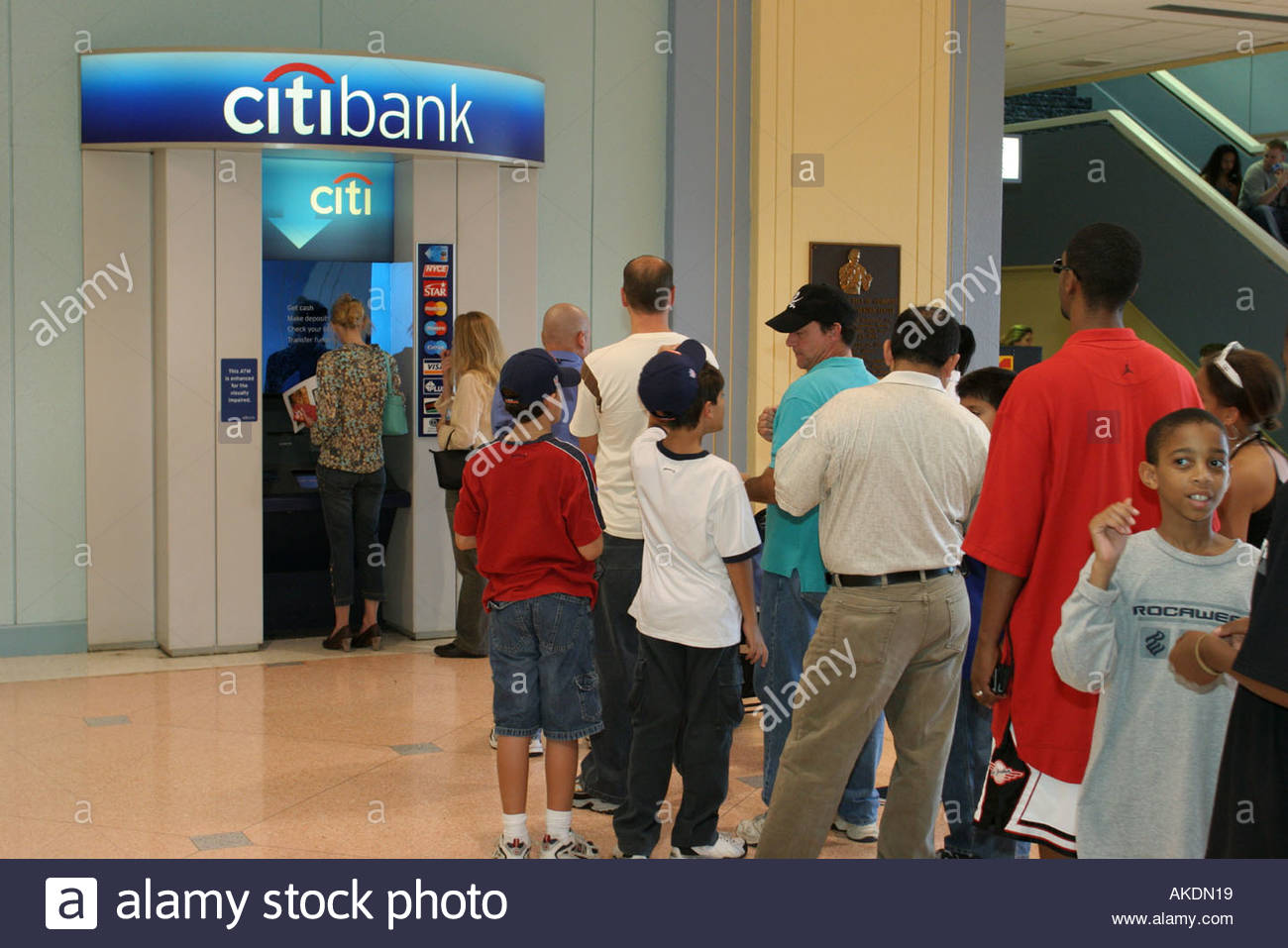 Home Design And Remodeling Show Part - 42: Miami Beach Florida Convention Center Home Design And Remodeling Show Citibank ATM Line Money