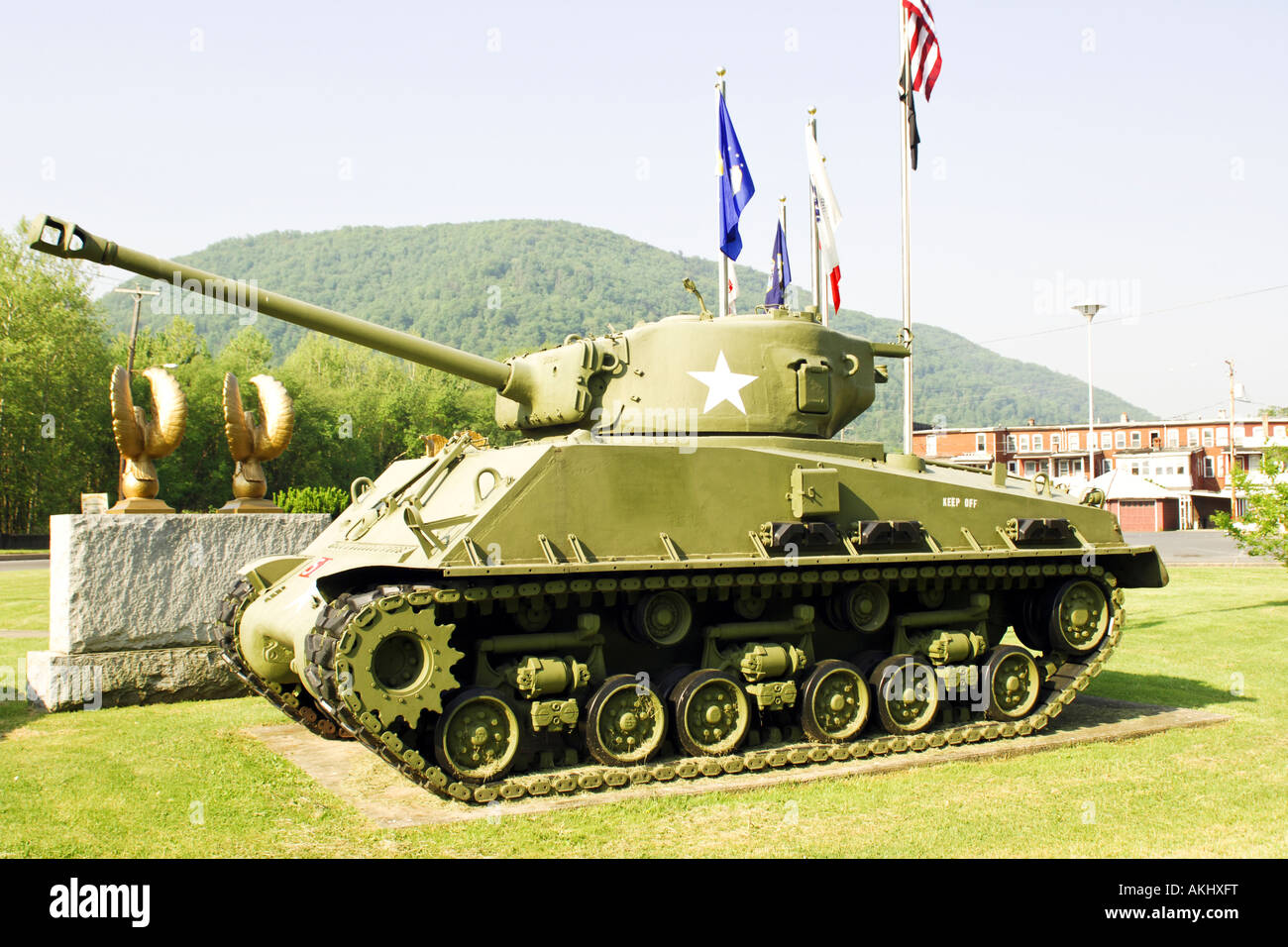 Sherman Tank war memorial at Renovo Pennsylvania PA Stock Photo, Royalty Free Image 15008411