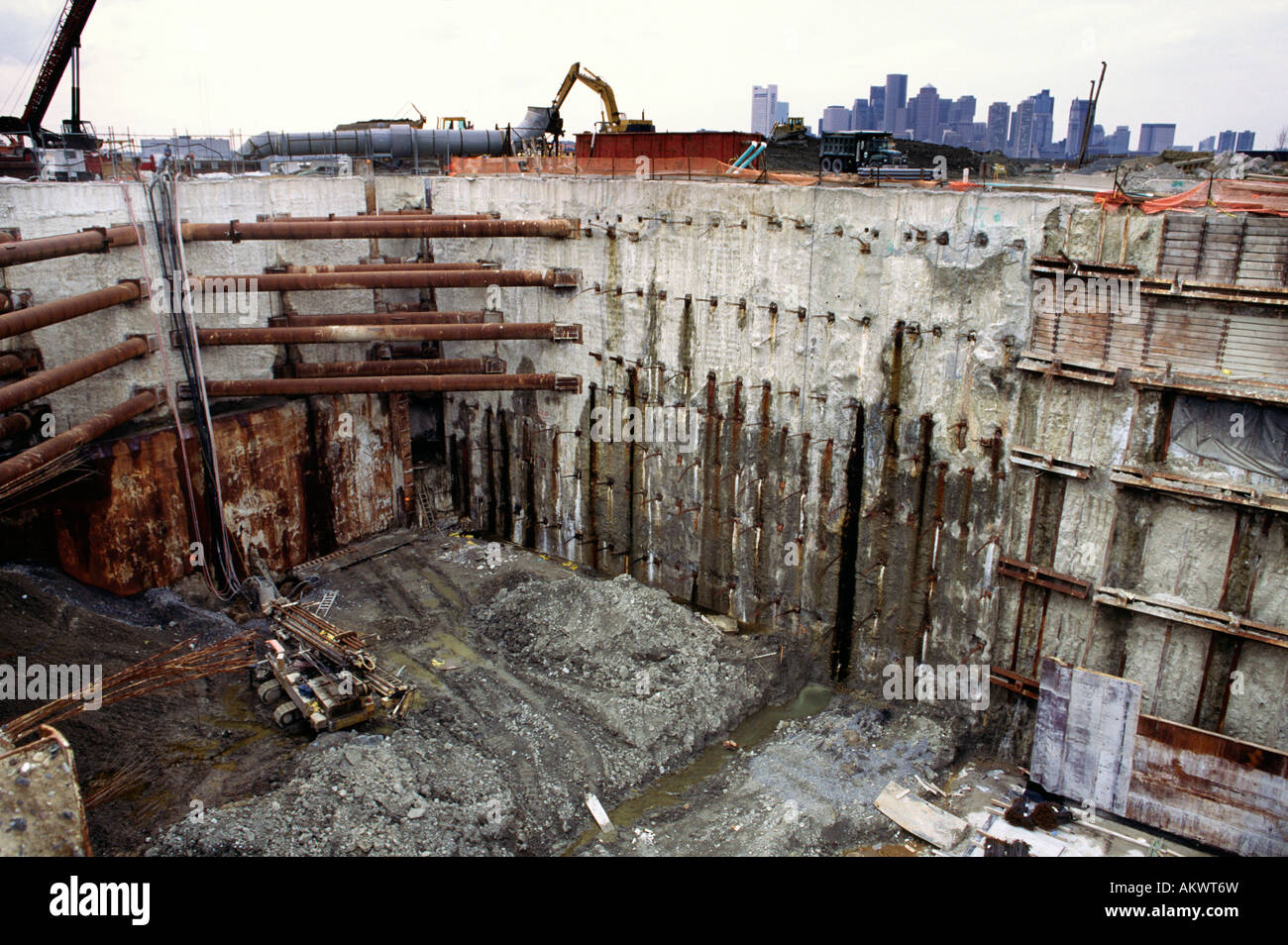 Big Dig excavation for third harbor tunnel construction in Boston Stock