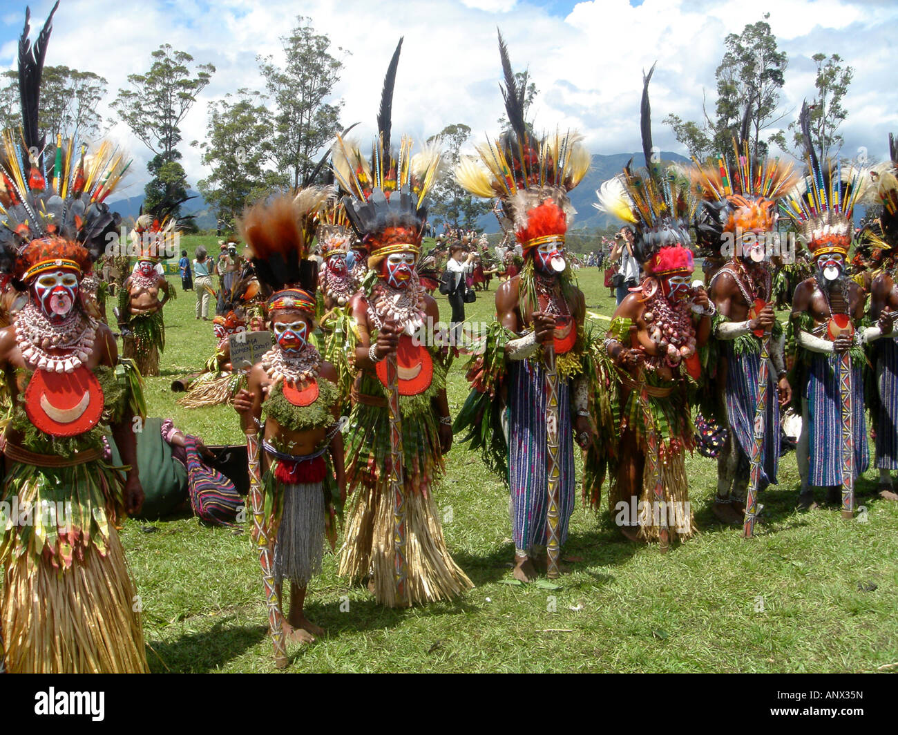 men at the Highland festival, Papua New Guinea Stock Photo, Royalty