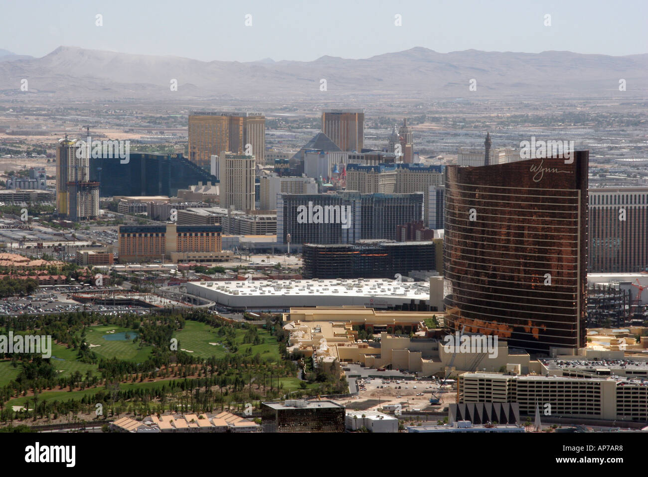 The Wynn Hotel And Golf Course At Las Vegas And The Strip From The for golfing las vegas strip intended for Dream