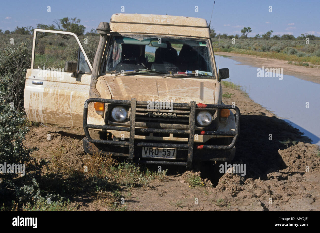 Fourwheel drive stuck in the mud, Australien, outback, Four wheel