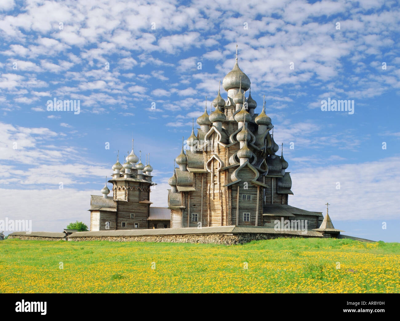 Transfiguration-Cathedral-Kizhi-Island-K