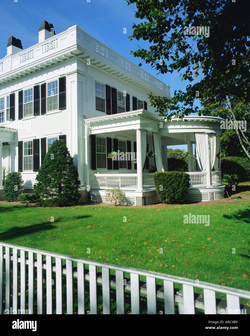 dating house The difference between dating a boy and dating a real man of bigger adult responsibilities, like having a family or getting a house with. dating house The difference between dating a boy and dating a real man of bigger adult responsibilities, like having a family or getting a house with.
