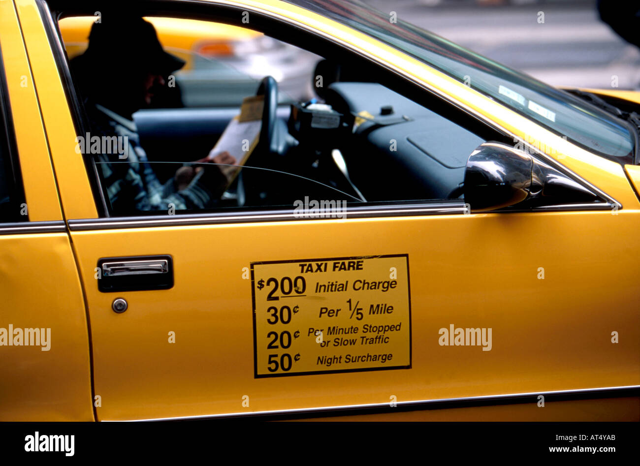yellow-cab-new-york-city-usa-AT4YAB.jpg
