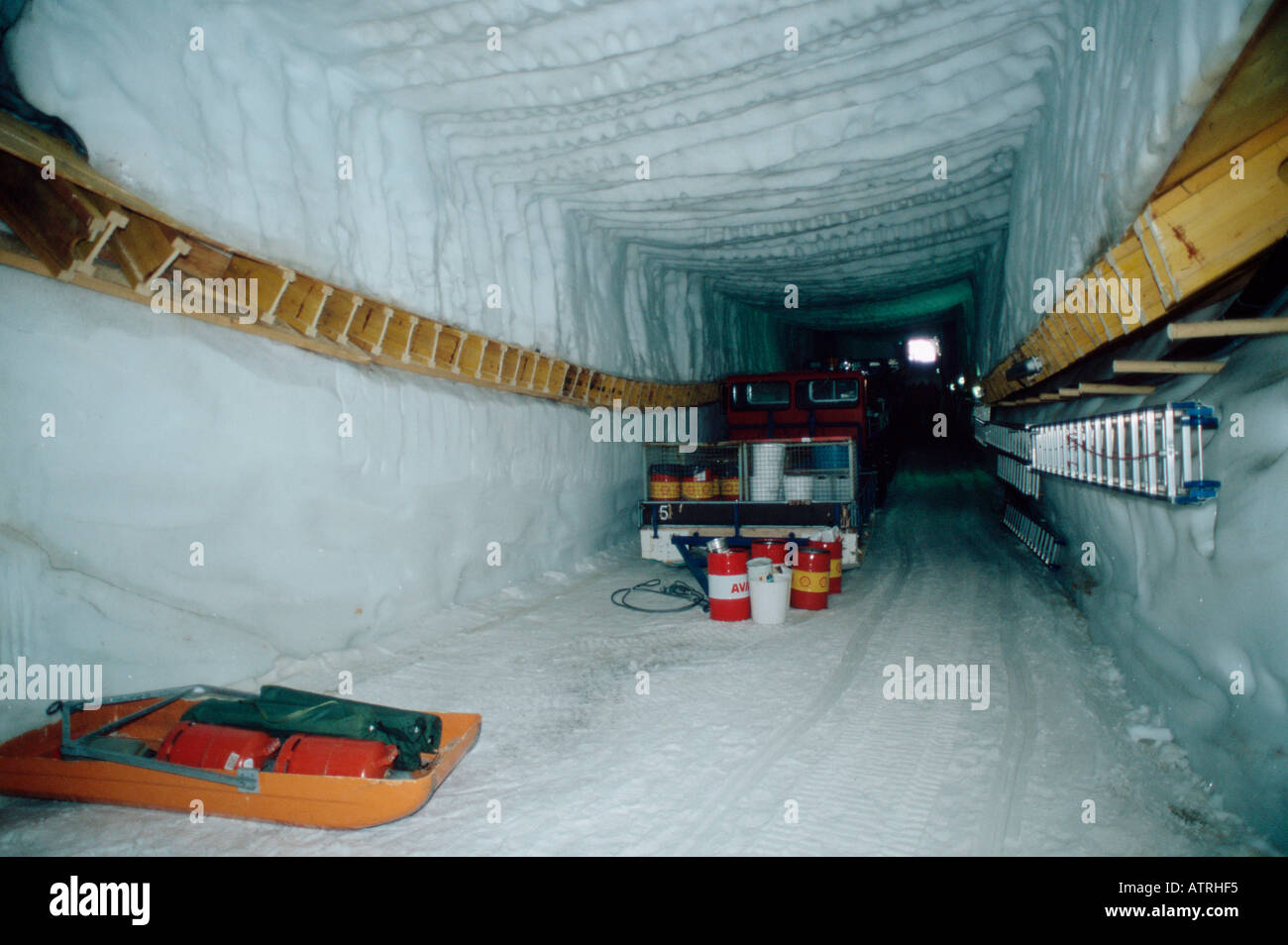 von Neumayer Station Stock Photo, Royalty Free Image 5346804 Alamy