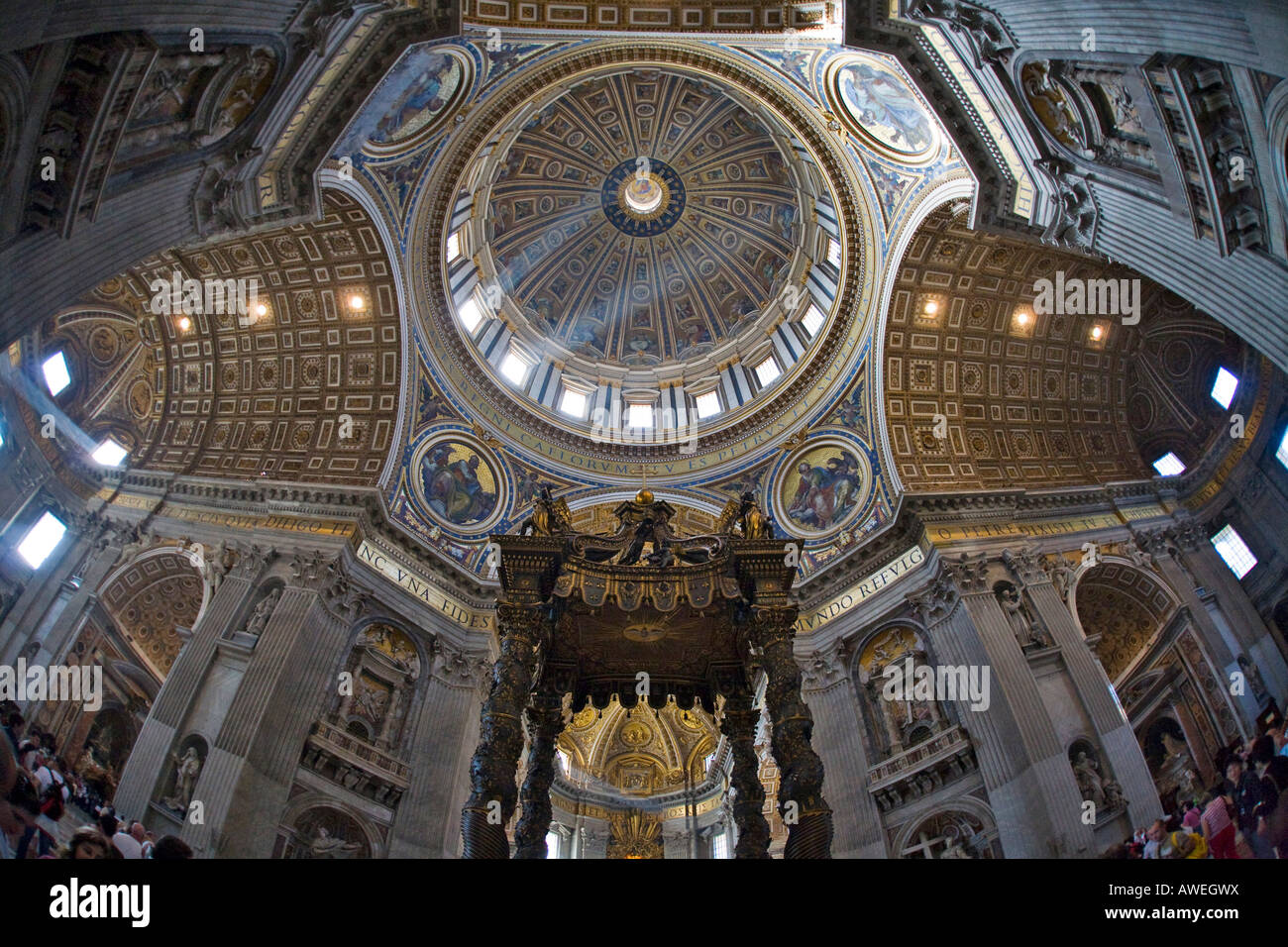 Cupola Bernini crossing cupola and bernini s canopy interior of st Cupola Bernini crossing cupola and bernini s canopy interior of st