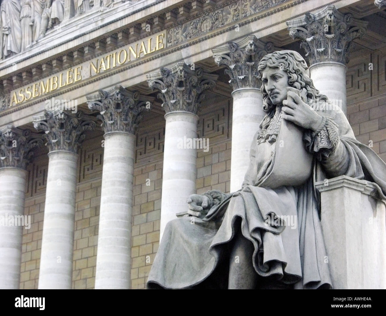 france-ile-de-france-paris-quai-dorsay-a