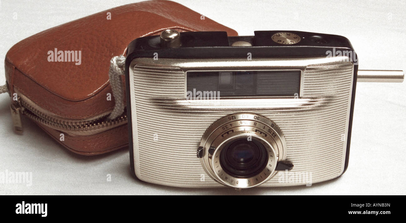 photography, cameras, small film rangefinder camera Penti 2, produced