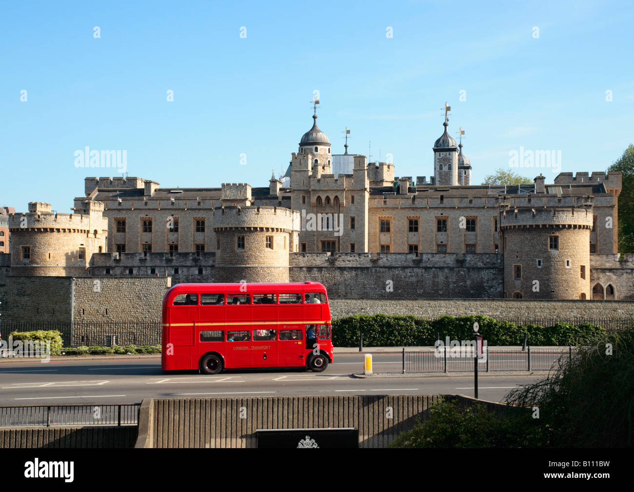 London Red Double Decker Hi Res Stock Photography And Images Alamy