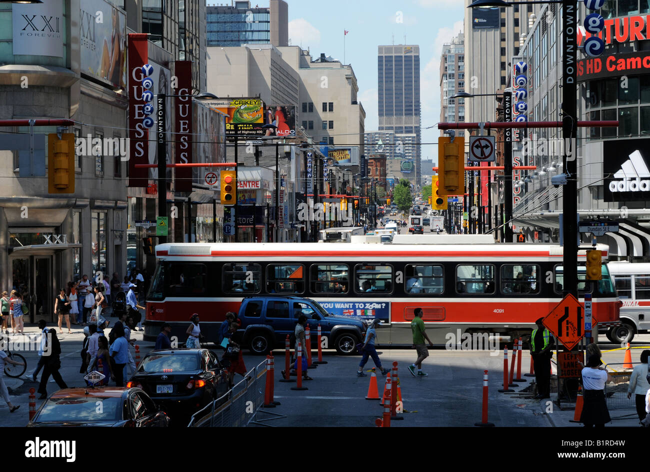 420-20 Dundas Street West Toronto, Ontario M5g 2c2 420-20 Dundas Street West Toronto, Ontario M5g 2c2