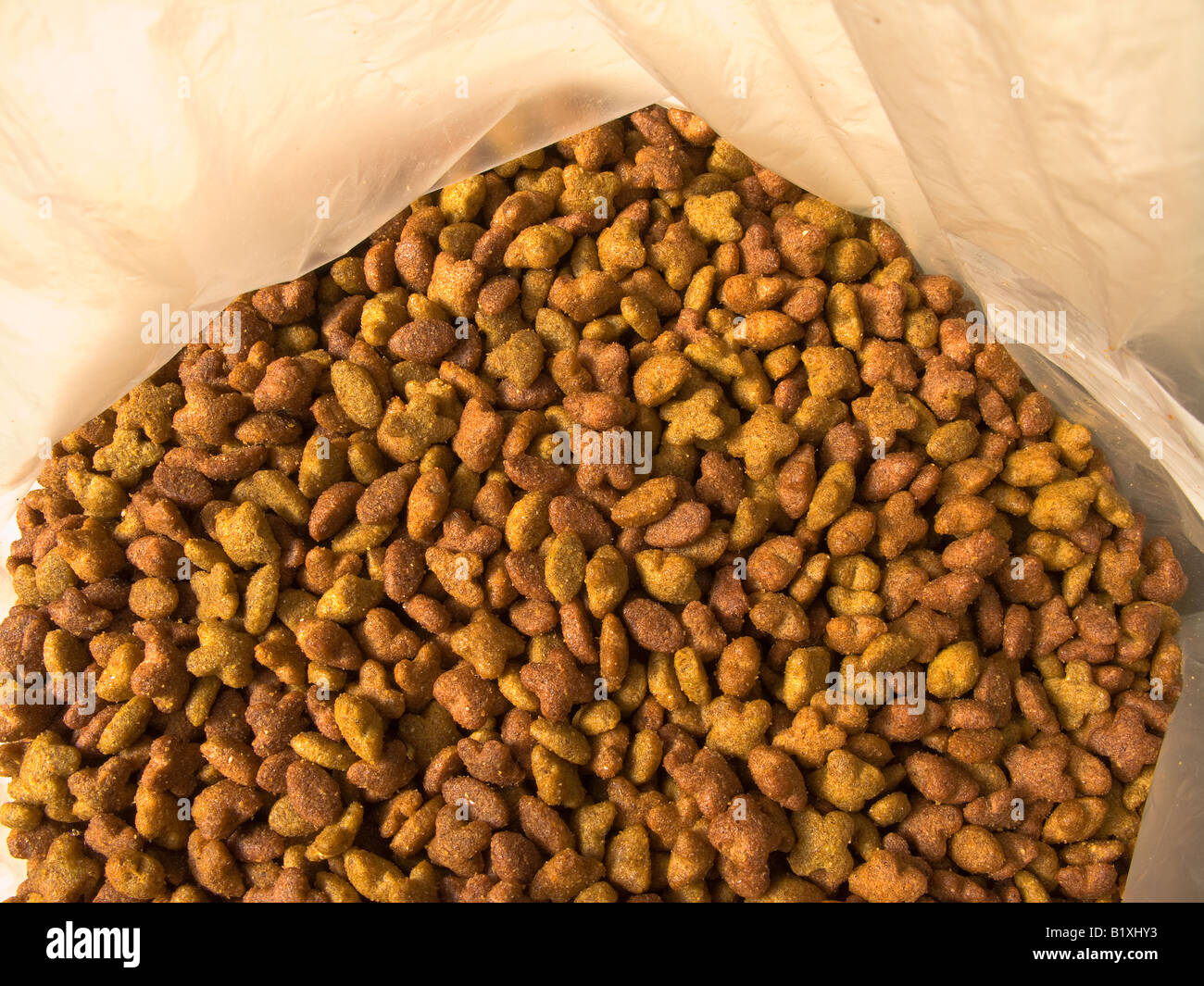 Cat food of low quality Stockfoto, Lizenzfreies Bild 18409863 Alamy