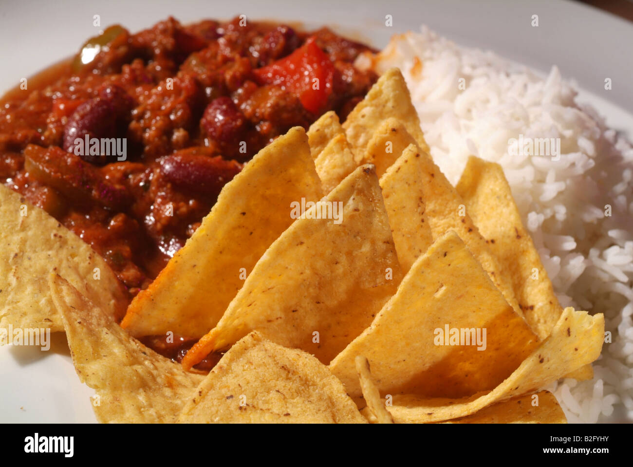 Chili Con Carne Mit Tortilla Chips — Rezepte Suchen