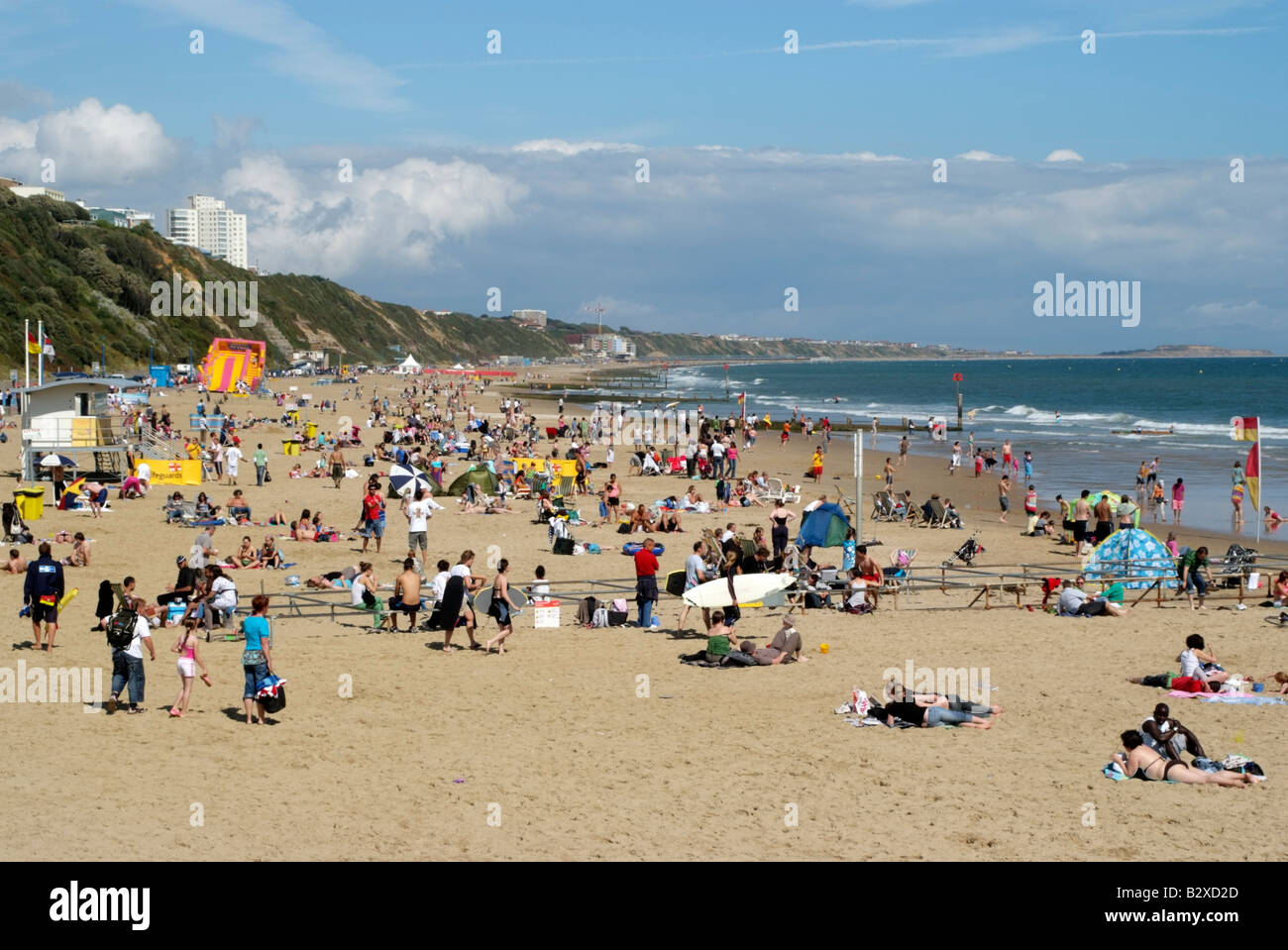 Crowded Seaside Beach Resort The Seafront At Bournemouth Southern England Uk Crowded Seaside Beach Resort The Seafront At Bournemouth Southern England Uk