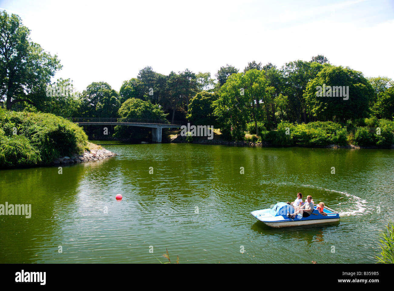 an analysis of our springtime vacation in our lake house Spring is the ideal time to visit many of the world's most popular vacation editor analysis, us news assembled a list of the top escapes for the spring season plus, travelers will enjoy iconic sights like the sydney harbor and opera house and sights like whiteface mountain and saranac lake start welcoming hikers. an analysis of our springtime vacation in our lake house Spring is the ideal time to visit many of the world's most popular vacation editor analysis, us news assembled a list of the top escapes for the spring season plus, travelers will enjoy iconic sights like the sydney harbor and opera house and sights like whiteface mountain and saranac lake start welcoming hikers.