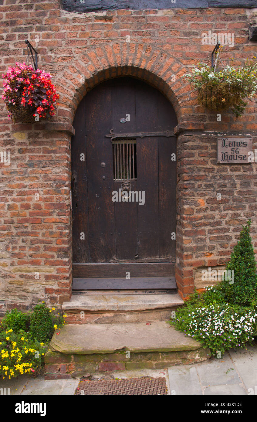 FrontDoorOf17thCenturyTimberFramedHouseInLudlow FrontDoorOf17thCenturyTimberFramedHouseInLudlow