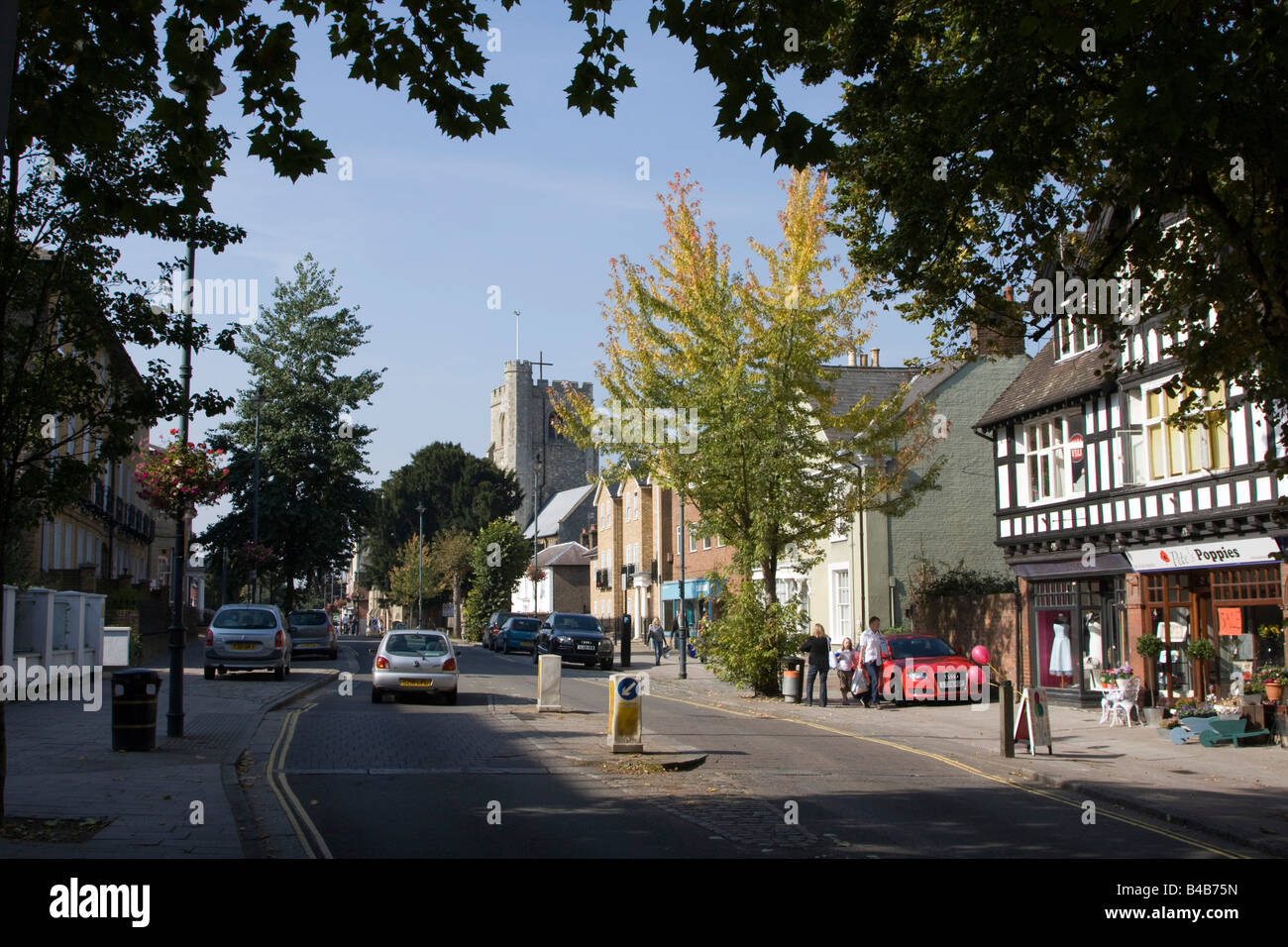 Berkhamsted town centre high street Hertfordshire, England ...