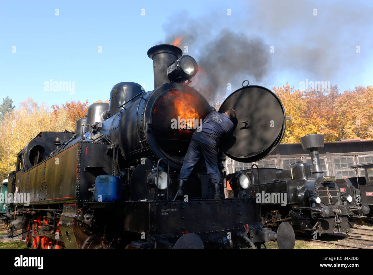 Steam Locomotive Tank Engine Railway - Open Smokebox With Fire Inside ...