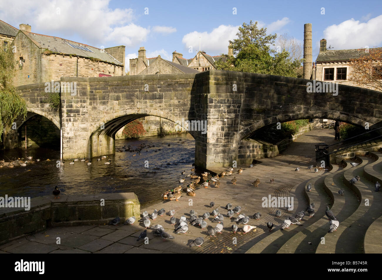 Hebden bridge old packhorse bridge Stock Photo, Royalty Free Image
