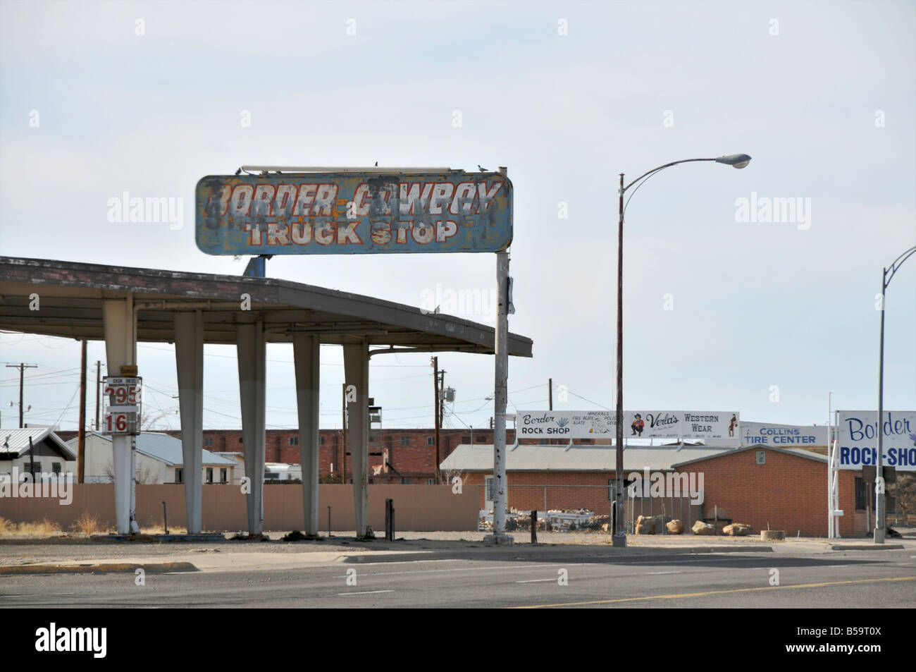 An abandoned Truck stop in Lordsburg, New Mexico Stock Photo, Royalty