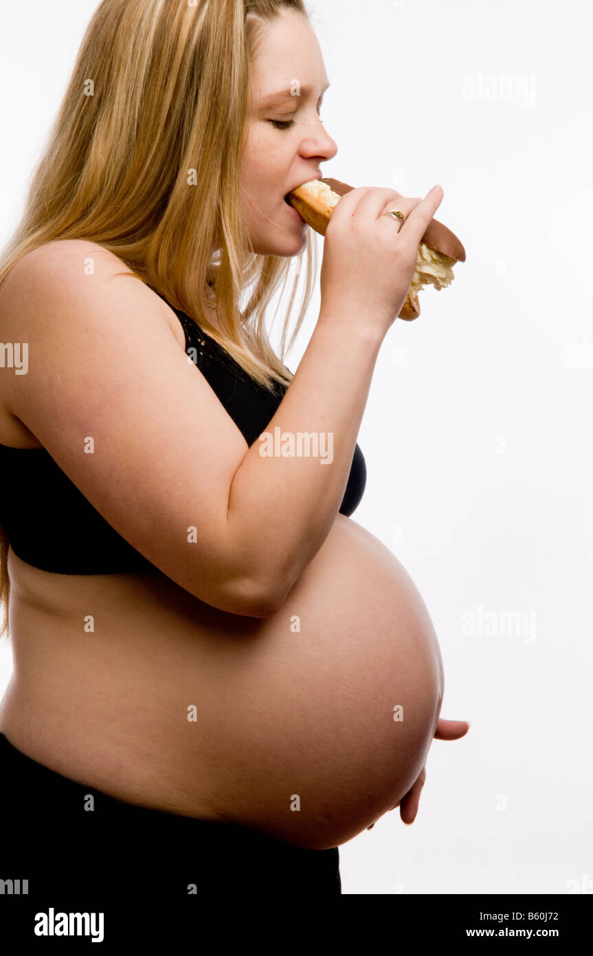 Pregnant Blond 46