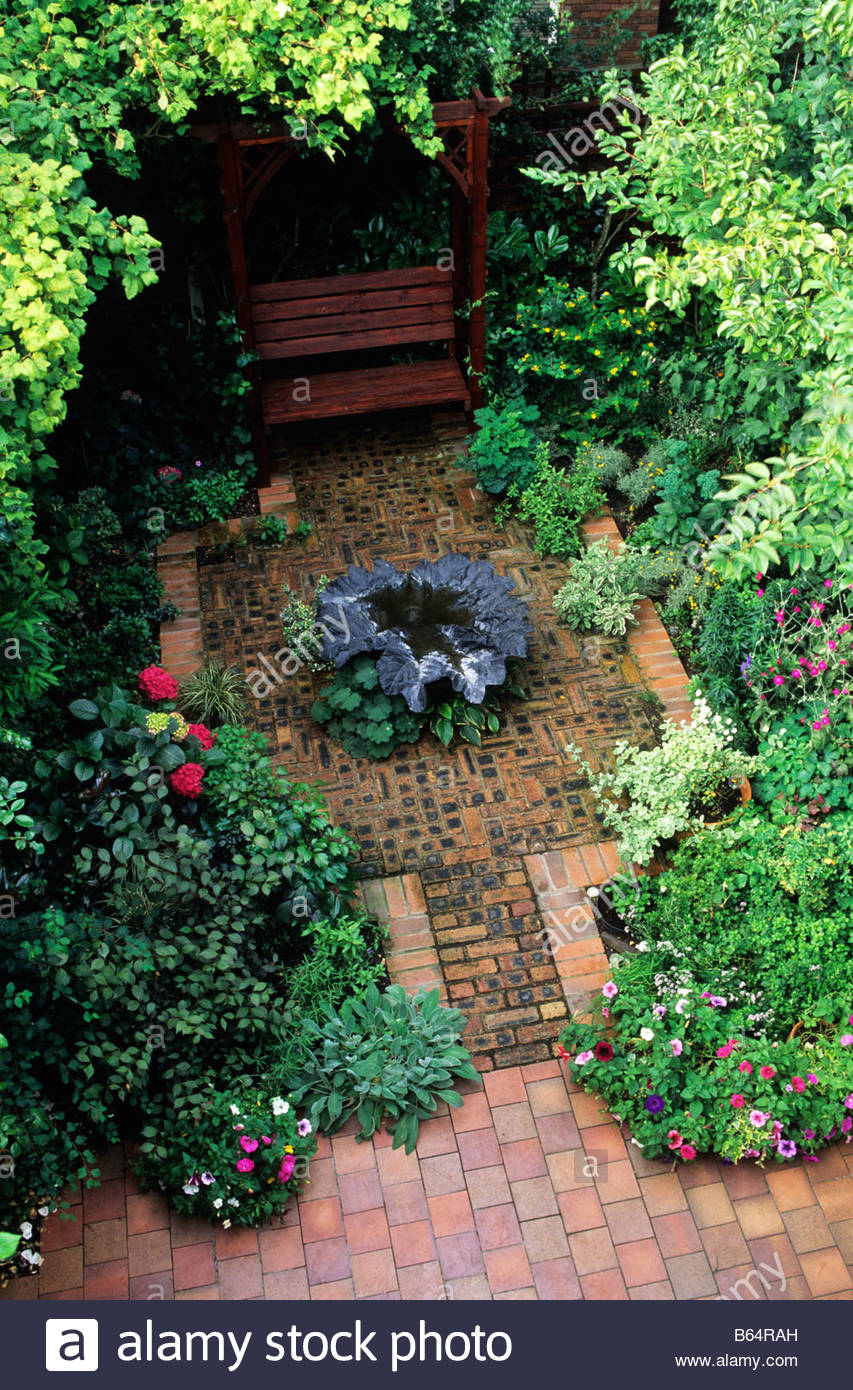 Garden Design Manchester private garden manchester design alan titchmarsh overview of small Garden Design Manchester private garden manchester design alan titchmarsh overview of small