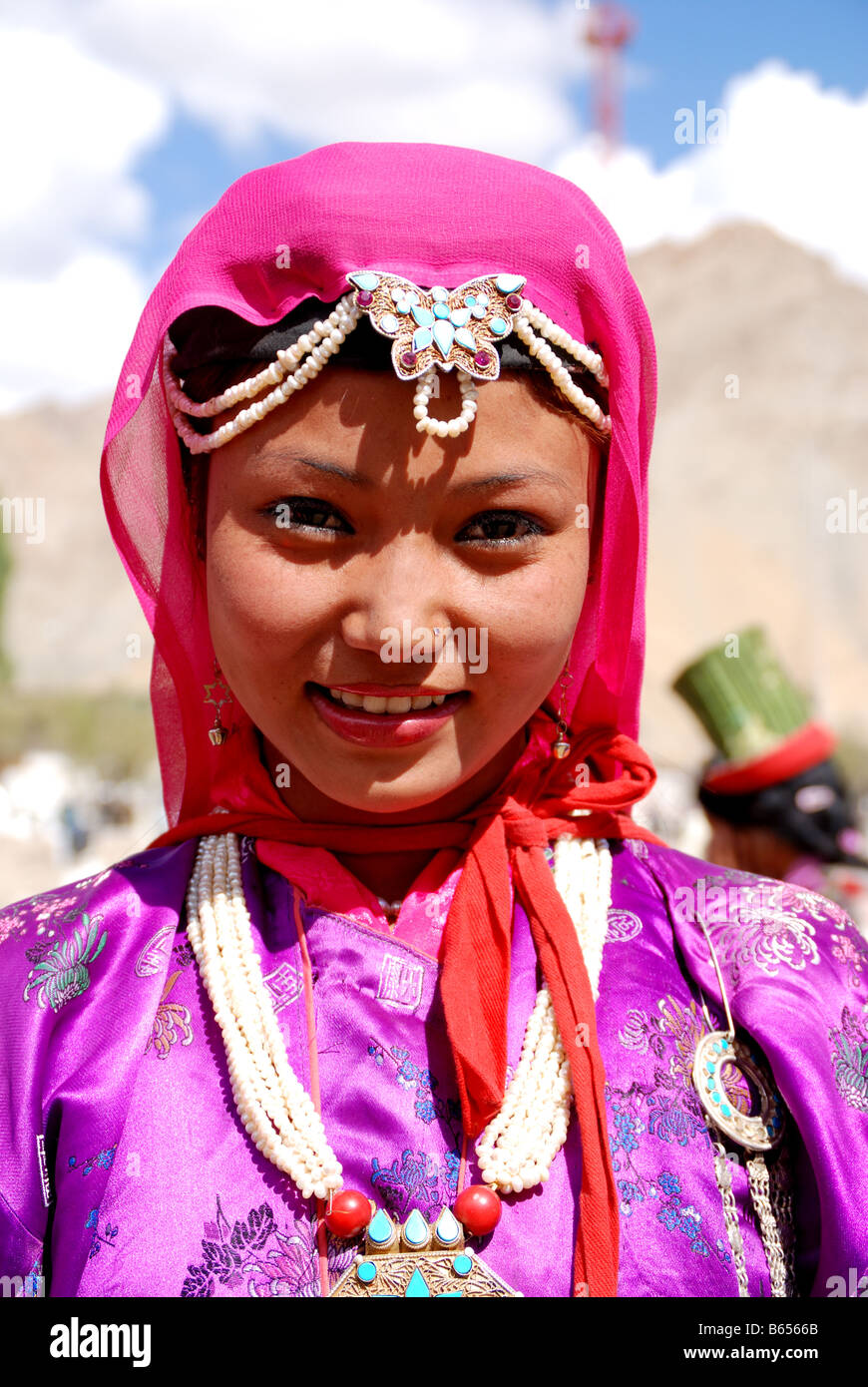 Ladakh dress name with images Ladakh dress name with images