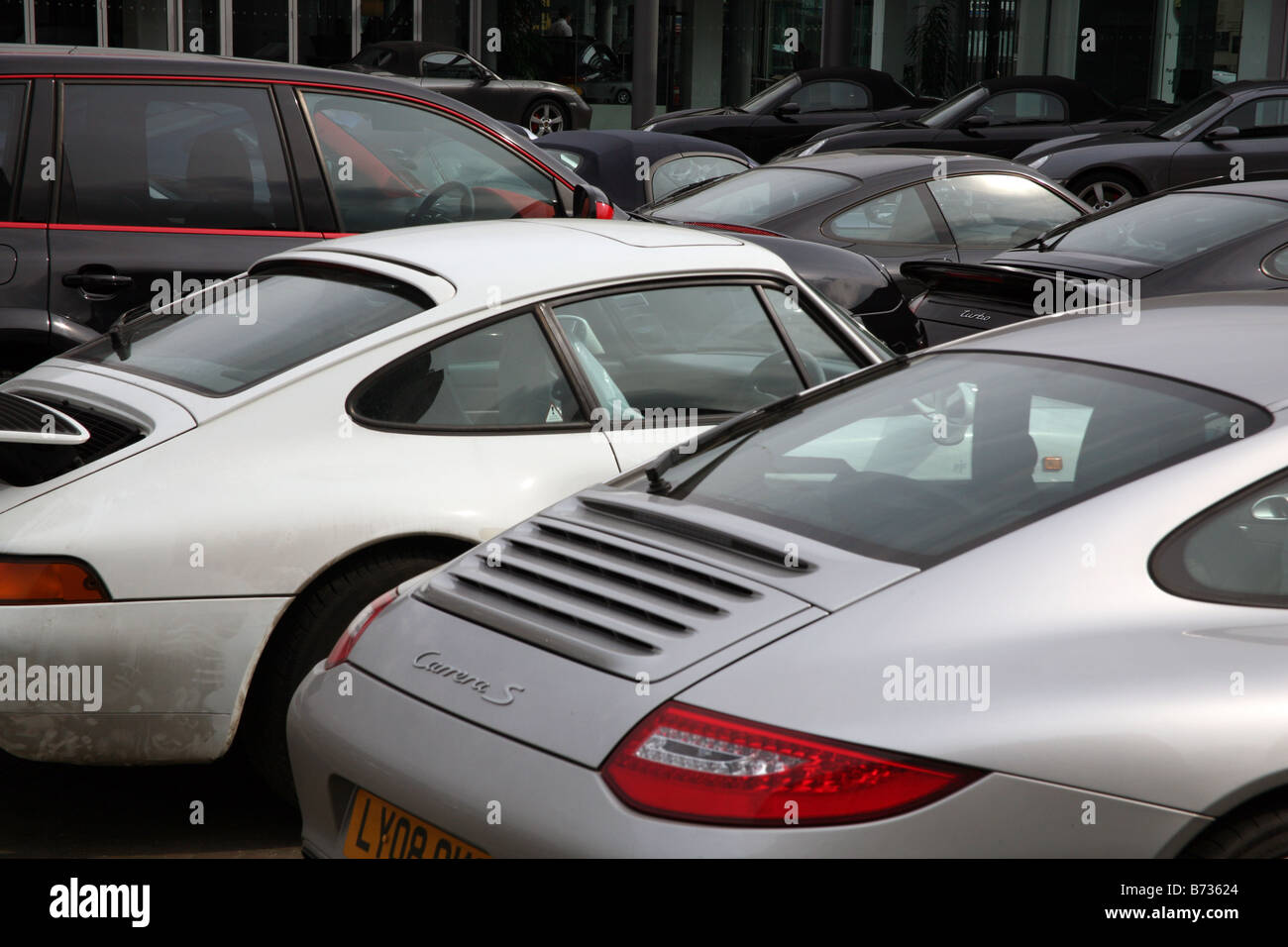 Porsche pictures of porsches : Credit crunch hits the City: unsold Porsches in East London ...