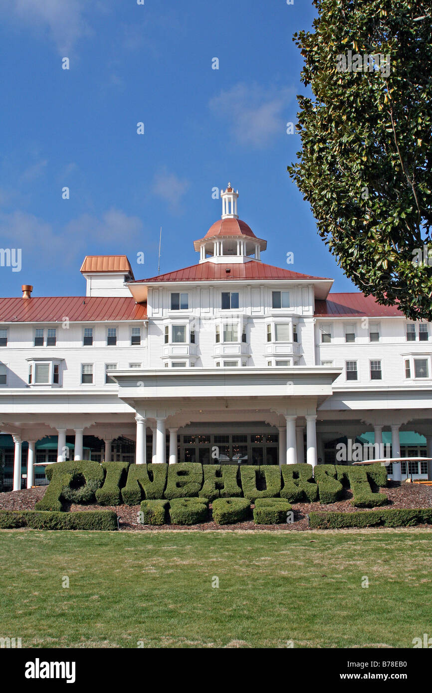pinehurst hotel and resort north carolina stock photo, royalty pinehurst hotel and resort north carolina stock photo, royalty