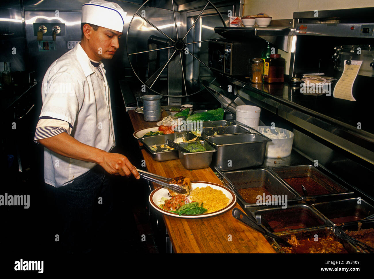 1, one, Mexican man, cook, cooking, Mexican restaurant, Mexican food