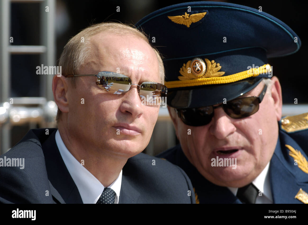 Russia s President Vladimir Putin left and Army General Vladimir Mikhailov in command of the Russian - russia-s-president-vladimir-putin-left-and-army-general-vladimir-mikhailov-B950AJ